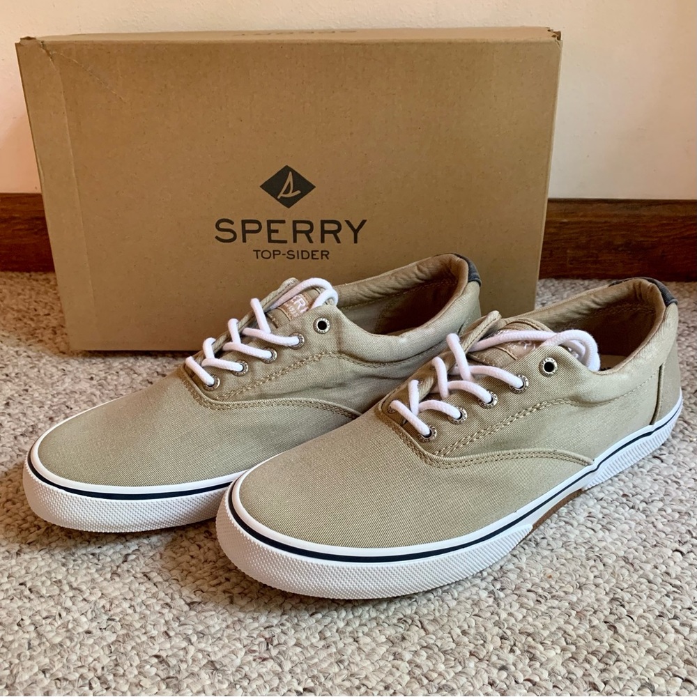 Sperry Men’s Halyard CVO Salt Washed Sneakers. New in box 11.5 W - Khaki